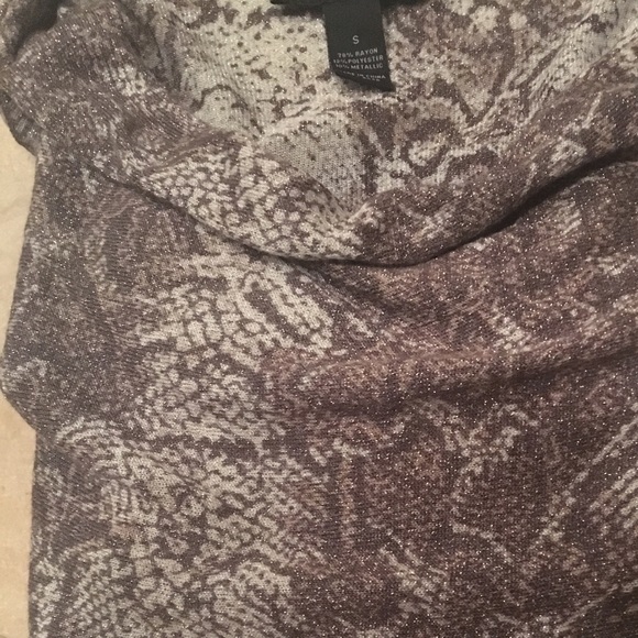 INC Long-sleeve top - Picture 3 of 3